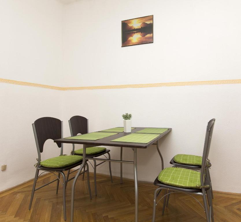 City Comfort Apartments Budapeste Quarto foto